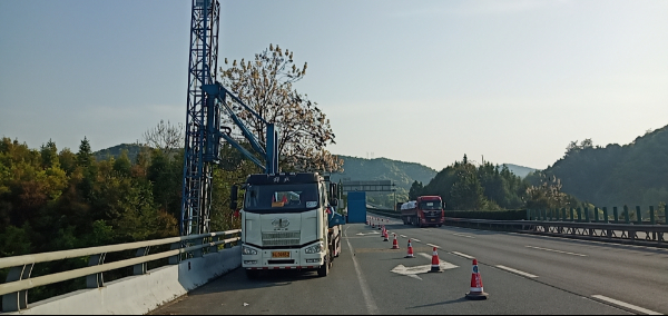 dcb50590e1fc6e87b3771ae93646ddf.jpg